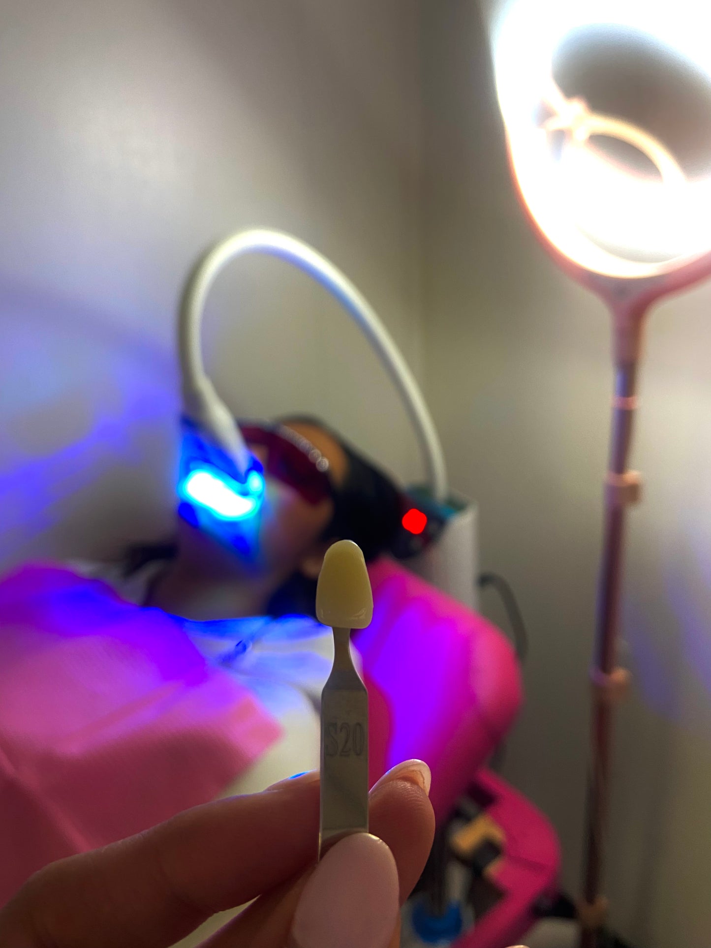 1:1 Teeth Whitening Training & Certification